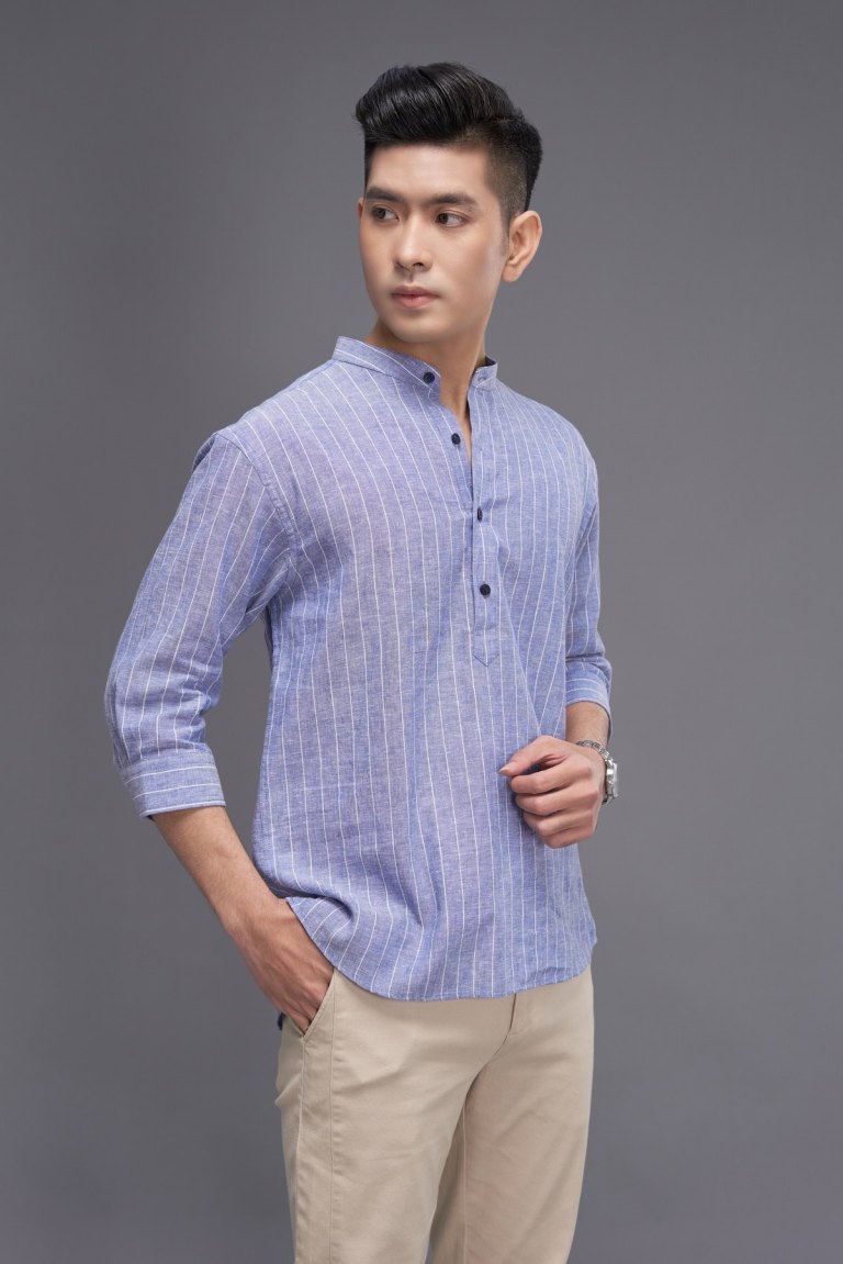 Men striped casual shirt